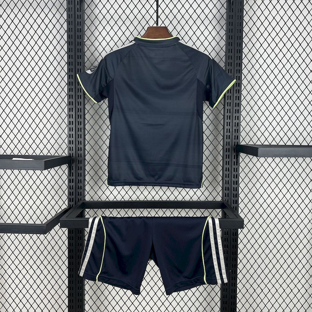 Kit Infantil Real Madrid Away 25/26 Adidas