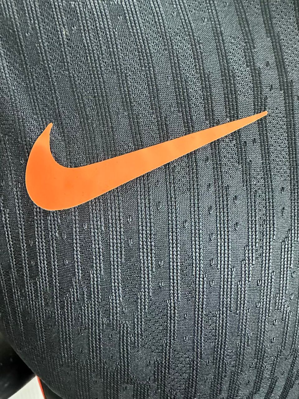 [PRÉ VENDA] Camisa Corinthians III 25/26 Torcedor - Nike Total 90 - Masculina - Preto com Laranja