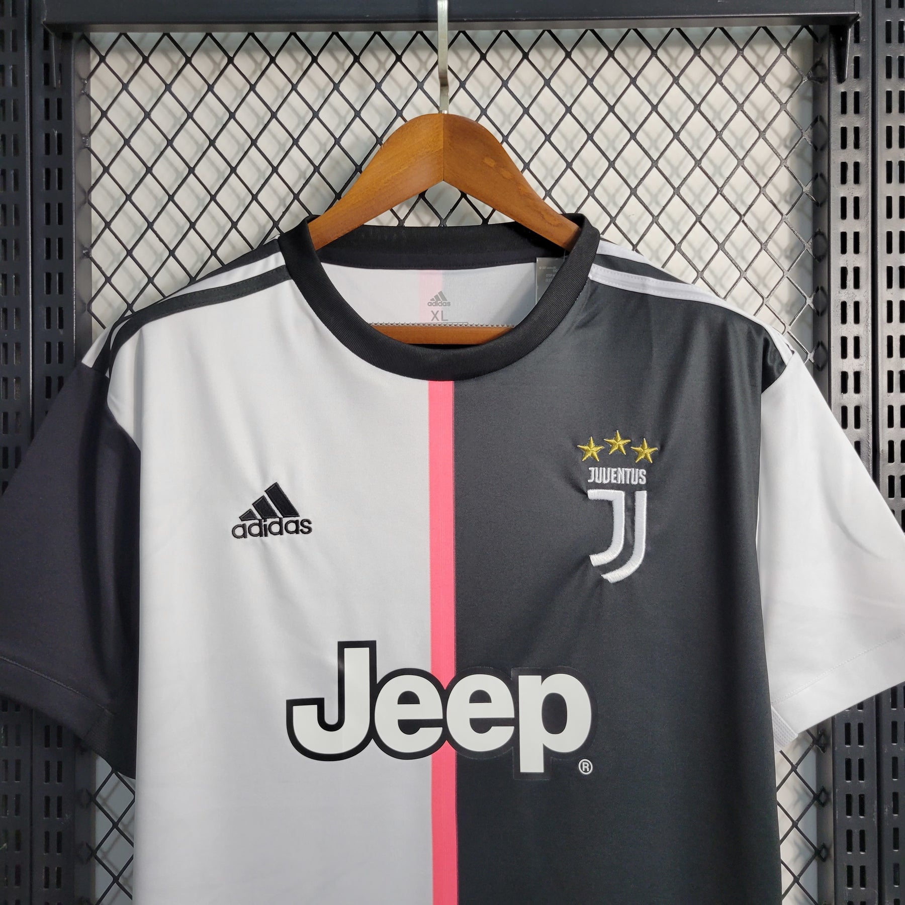 Camisa Juventus Retrô 2019/2020 Home - Adidas