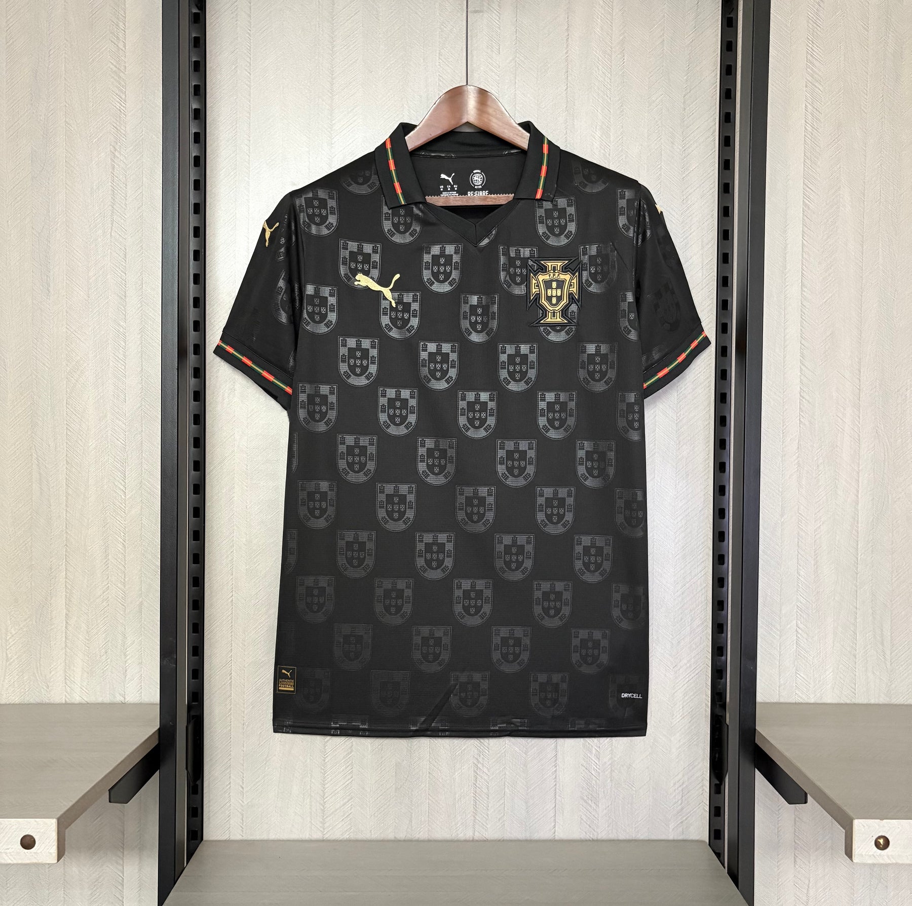 Camisa Portugal - Ediçao Especial Pantera Negra -  2026 - Puma - Torcedor Masculina